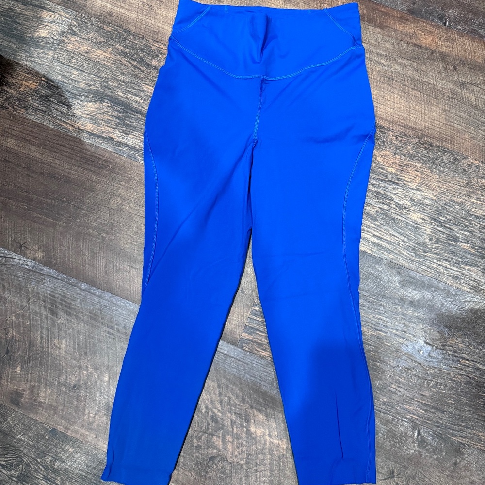 Lululemon Swift Speed 25" Size 10